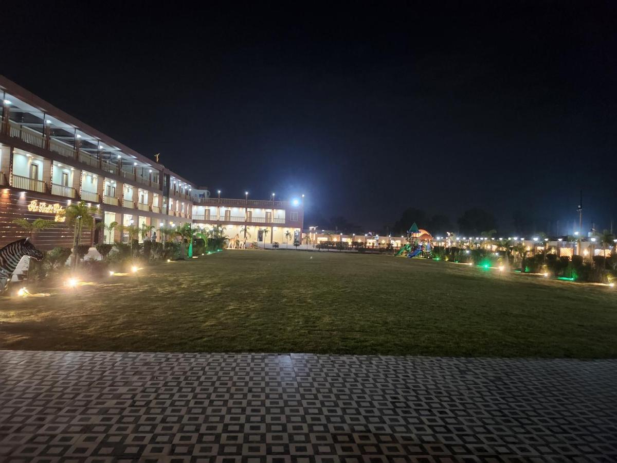 The Bodhi Palace Resort Екстериор снимка