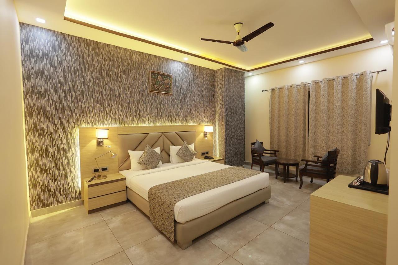 The Bodhi Palace Resort Екстериор снимка