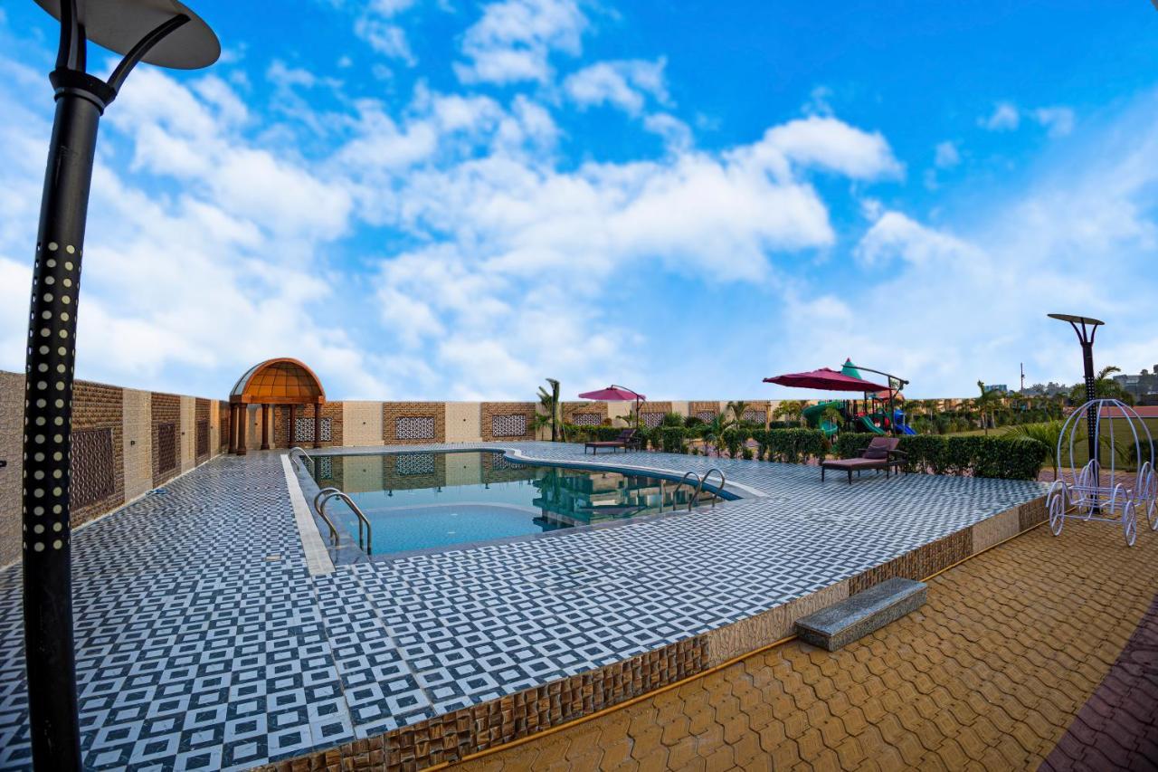 The Bodhi Palace Resort Екстериор снимка